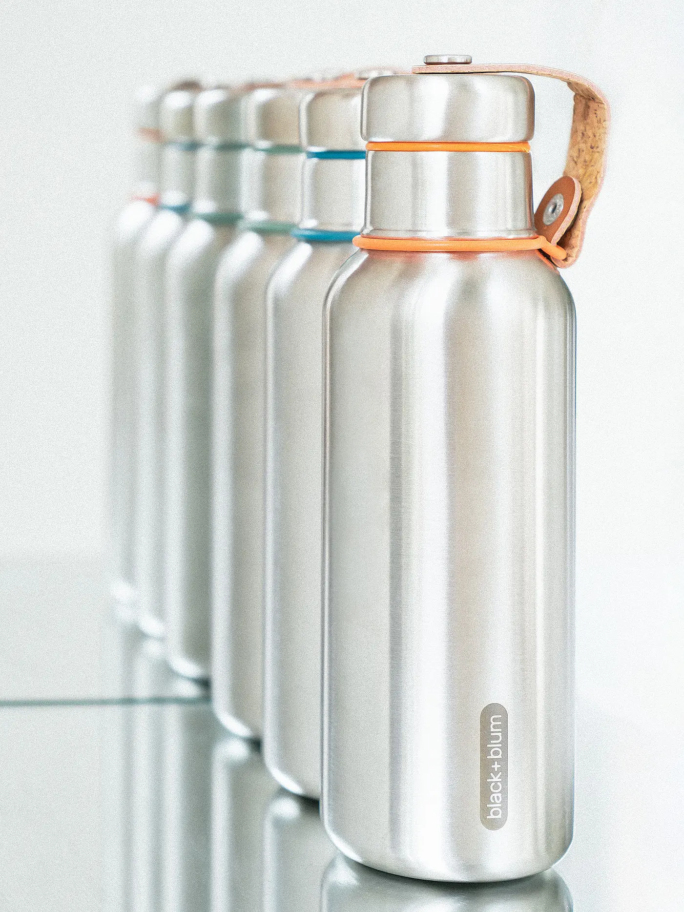 BLACK+BLUM | Isolierflasche 0,5l Olive / Edelstahl | orange